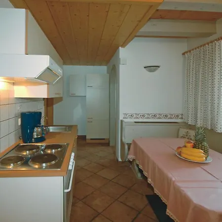 Fruehstuecks- & Apartmenthaus Maislau Inn 3*