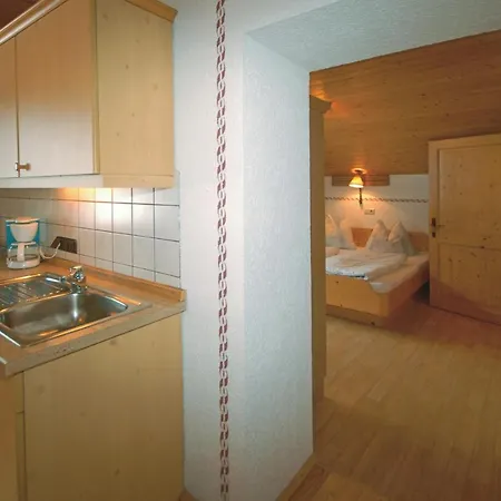 Inn Fruehstuecks- & Apartmenthaus Maislau 3*